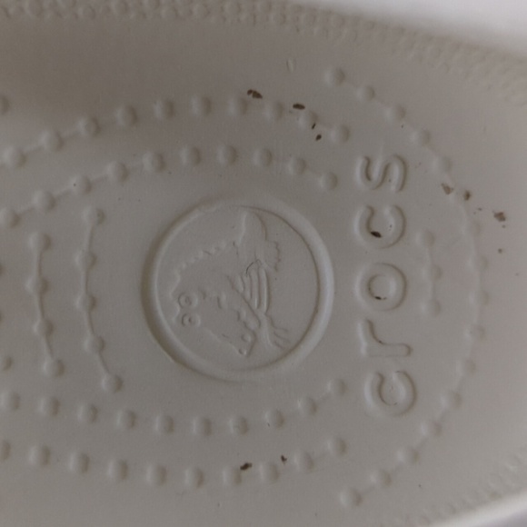 Crocs Cap Toe Flats - Picture 10 of 12